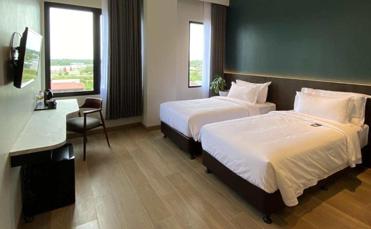 Luminor Hotel Tanjung Selor By Wh Екстериор снимка